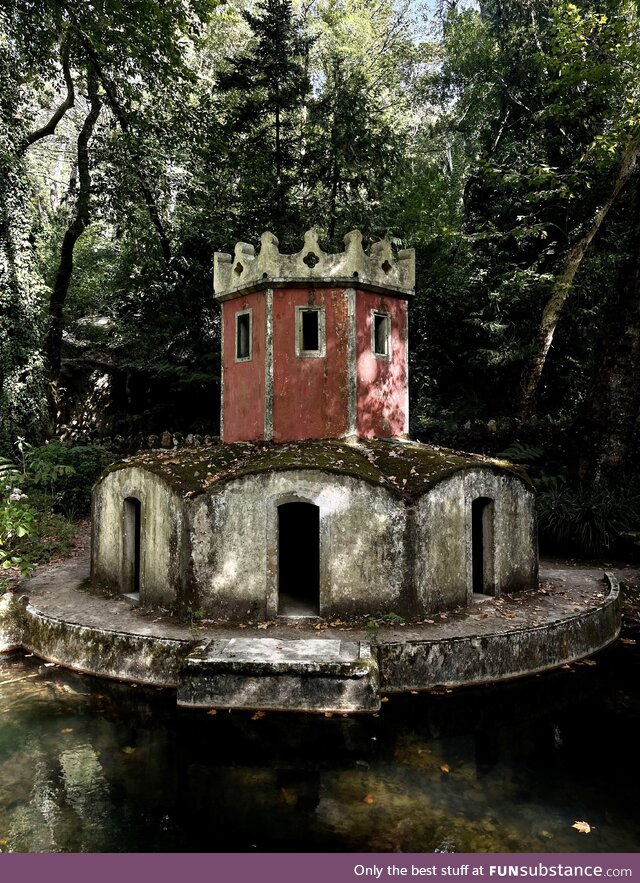 Pretty Duck Castle in Sintra, Portugal!
