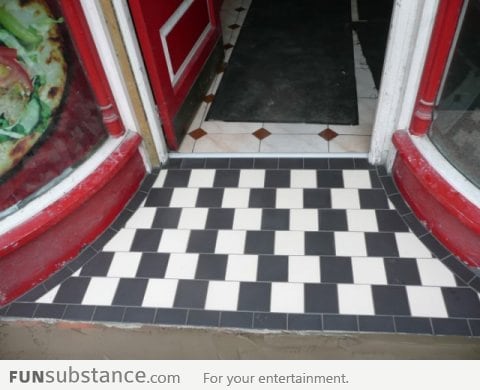 Illusion Floor - The tiles are all the same size