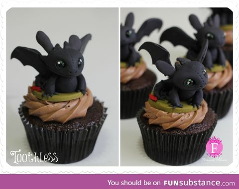 Toothless Cupcakes