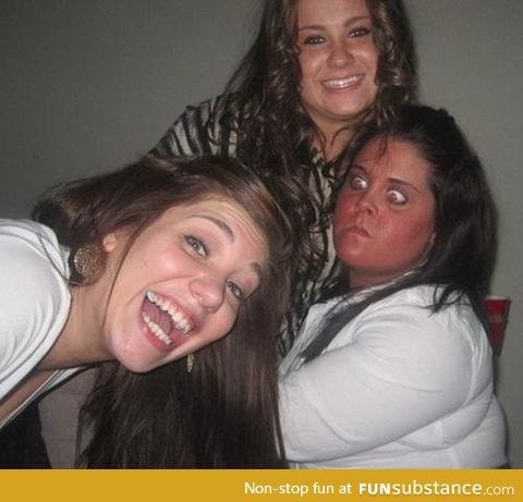 This girl chose the wrong photo to bomb