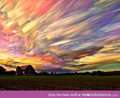 Amazing time lapse of sky in Canada