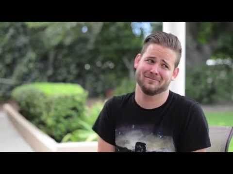 Genius Couple Uses Coke Cans To Make The Biggest Announcement Of Life
