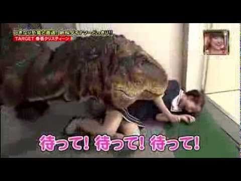 Hilarious japanese dinosaur prank totally frightens this office lady off