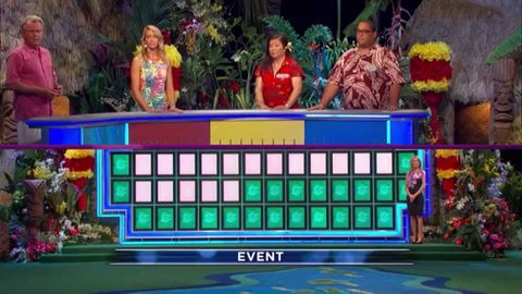 Wheel of Fortune contestant solves 17 letter puzzle with only one letter
