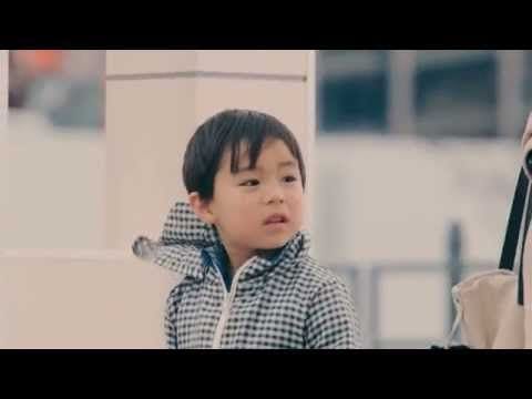 Kids reaction to strangers dropping their wallet (Japan)