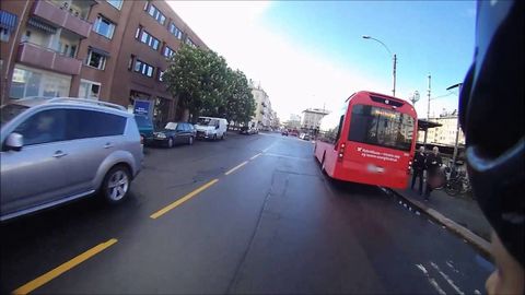 The sharp-eyed bus passenger