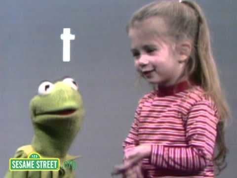 Girl continuously trolls Kermit the Frog