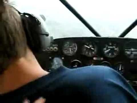 Pilot pretends to fall asleep