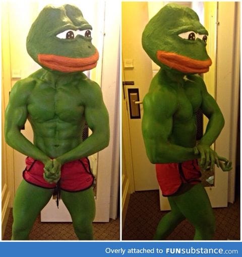 GUYS I FOUND A PEPE COSPLAY