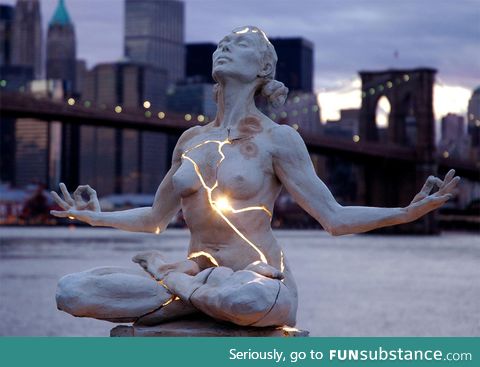 Cracked light sculpture, new york