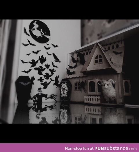 I made some coffins, bats and ghosts