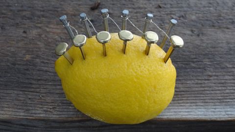 How to start a fire using a lemon