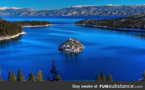 Lake Tahoe is ridiculously stunning