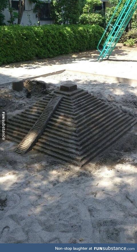 Meanwhile in a sandpit in Japan