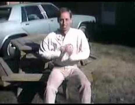 Man shows off his absurd hamboning abilities