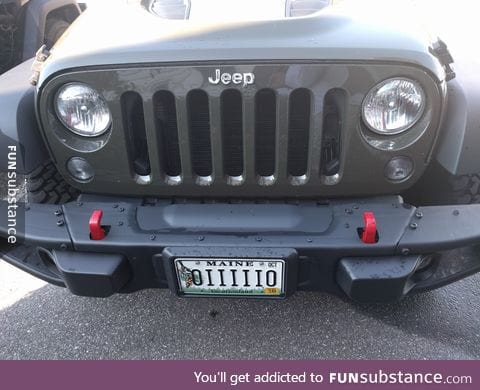 This Jeep's license plate mimics its grille