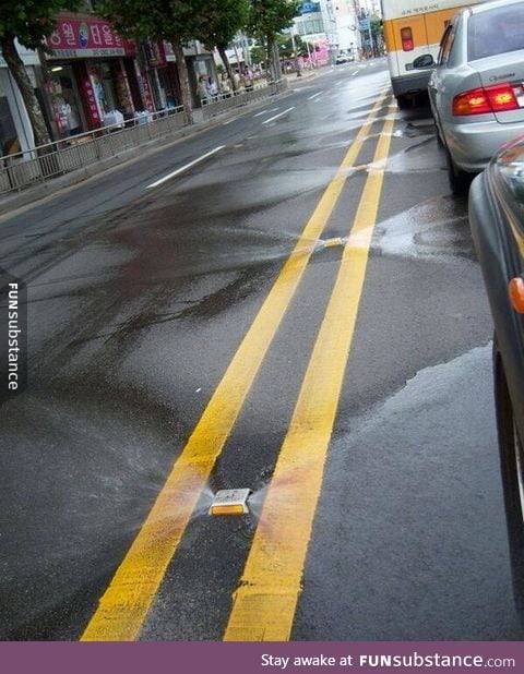 Self cleaning streets in korea