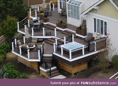Spectacular deck