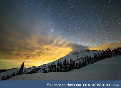 Stars over the mountains