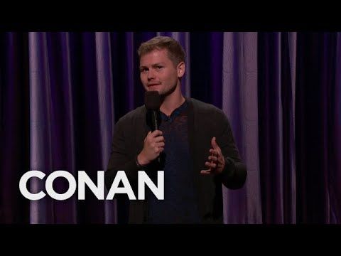Drew Lynch comedian with a stutter made me laugh till my sides hurt