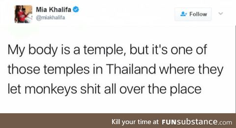 Mia khalifa back at it again