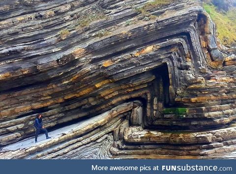 Carbonate rock folds in France