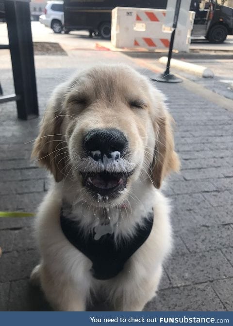 that's how being happy looks like <3