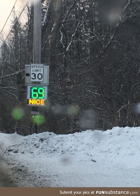 This speed limit sign knows what’s good ;)
