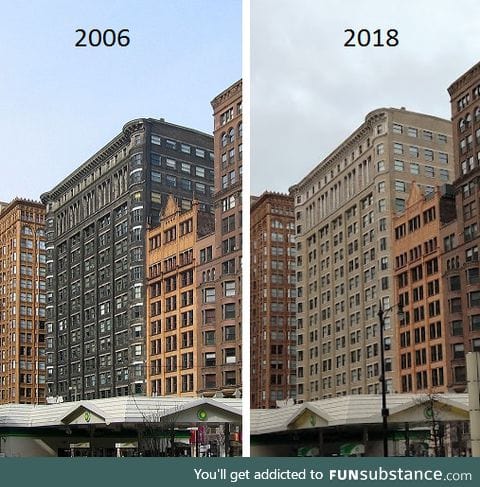 The Old Colony Building, Chicago. Built 1893, power washed 2009