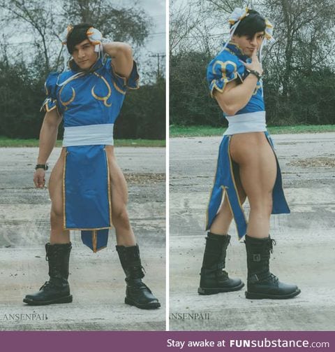 Chun-Li cosplay