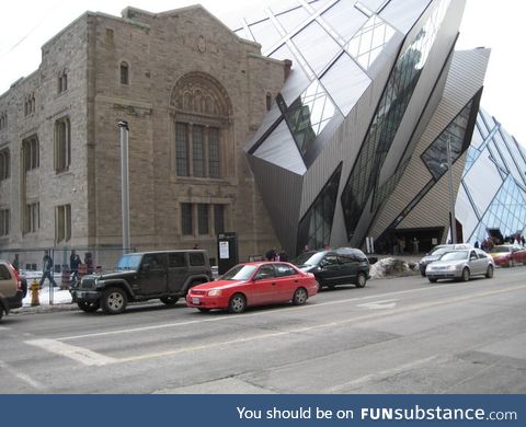 This Building looks like a graphics glitch
