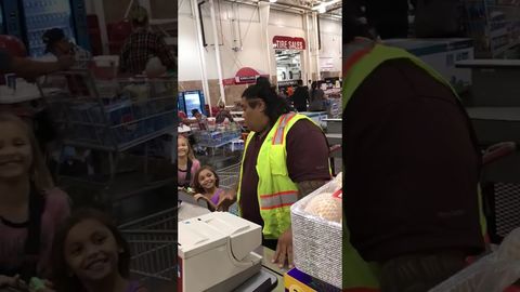 Little Girls Insist The Costco Clerk Is Maui from Moana
