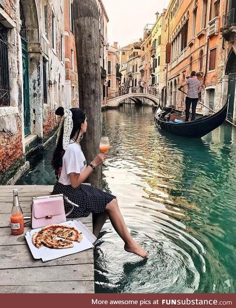 Pizza delivery in Venice, Italy