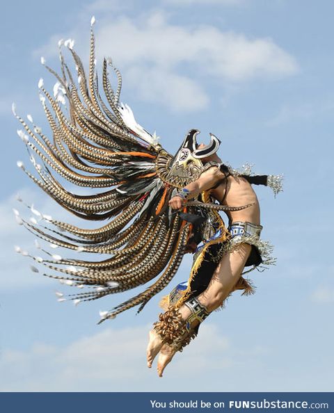 Aztec dancer in all its glory
