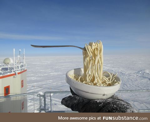 Pic of noodles at -60°C: Concordia research station, Antarctica