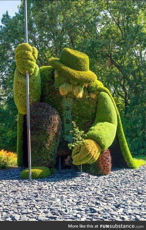 One of the amazing sculptures in Gatineau Park Canada