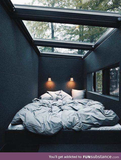 This room would be amazing during the rain