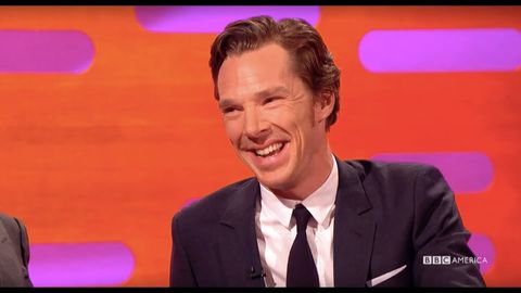 Benedict Cumberbatch reacts to a reddit review of himself