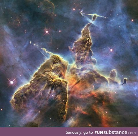 Daily Hubble photo. Day20. Hubble captures view of "Mystic Mountain"