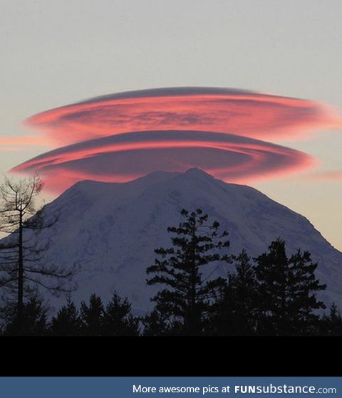 Lenticular clouds over Mt. Ranier