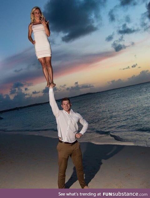 Former Cheerleader engagement picture