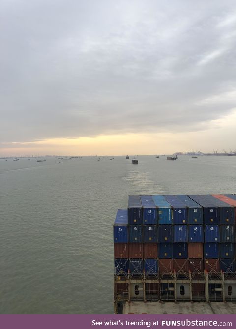 Morning rush hour on the Shanghai River