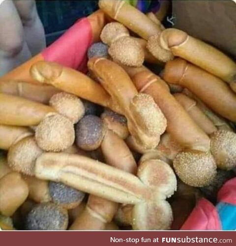 Last round of bread in one bakery in Bosnia before collective quit