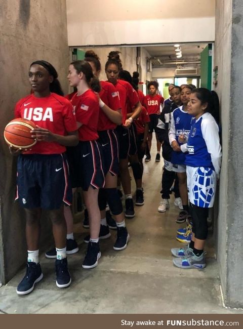 Women's USA basketball team vs. El Salvador