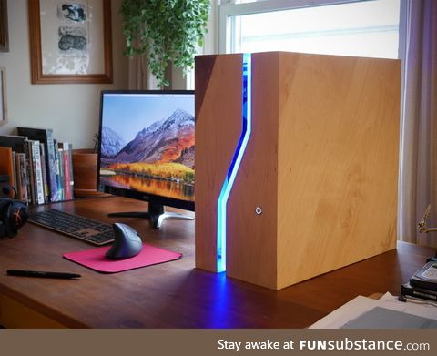 This wooden PC case design