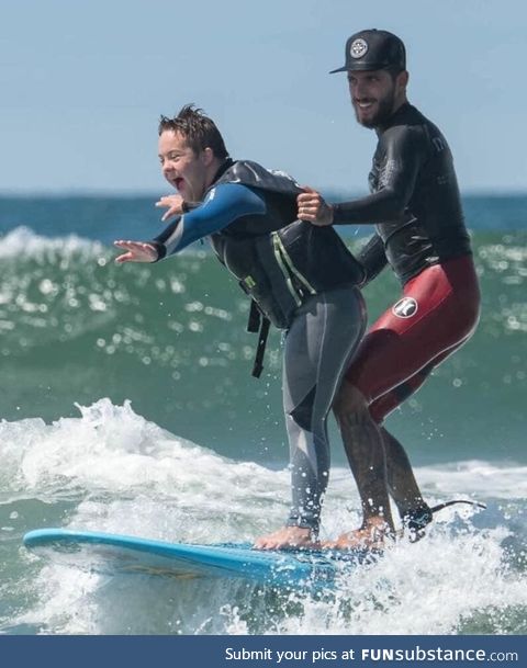 I'm not sure whom of the two is having the most fun