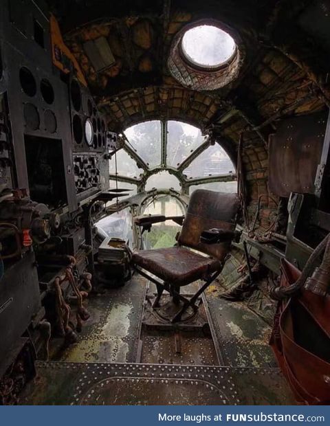 Abandoned plane