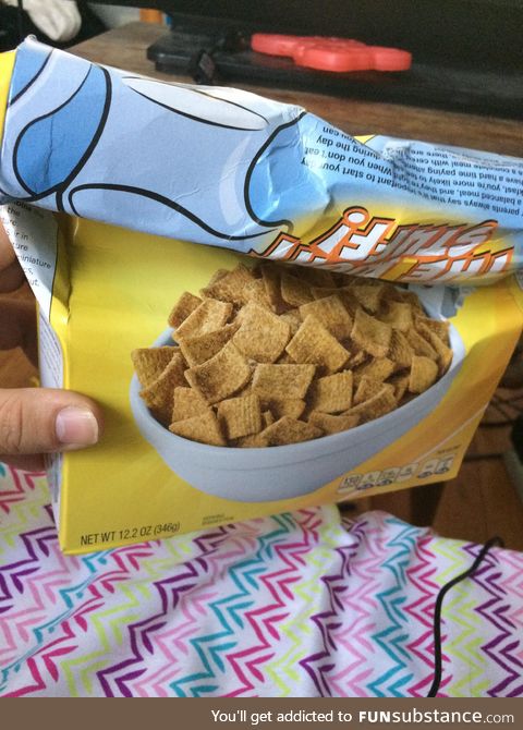 Step dad ate some edibles and forgot how to close the cereal box properly