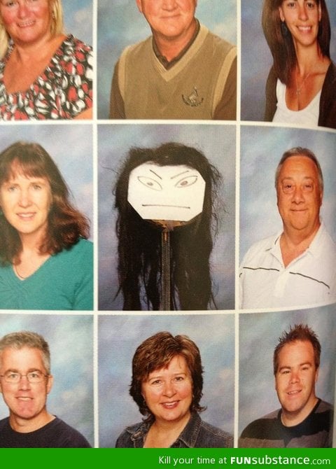 One of the teachers was absent for photo day: They improvised