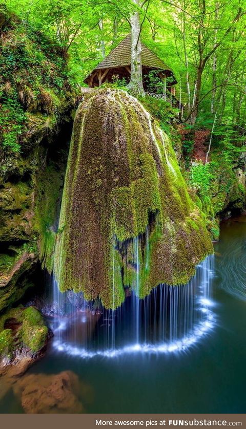 Most beautiful waterfall, Bigar Romania